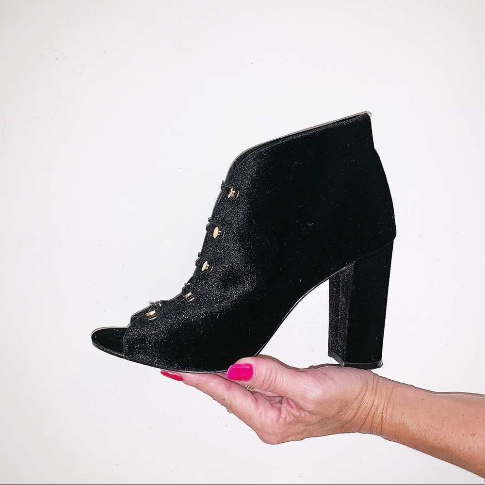 Vince Camuto peep toe gold elastic buckle heels